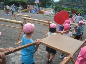 6月　バナナ　ブドウ 124